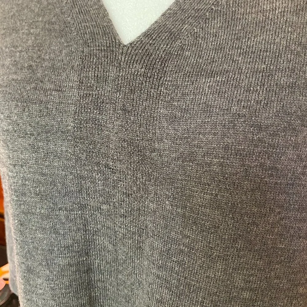 Eileen Fisher 100% Merino Wool V-Neck Tunic Sweater Grey Size Small/Petite